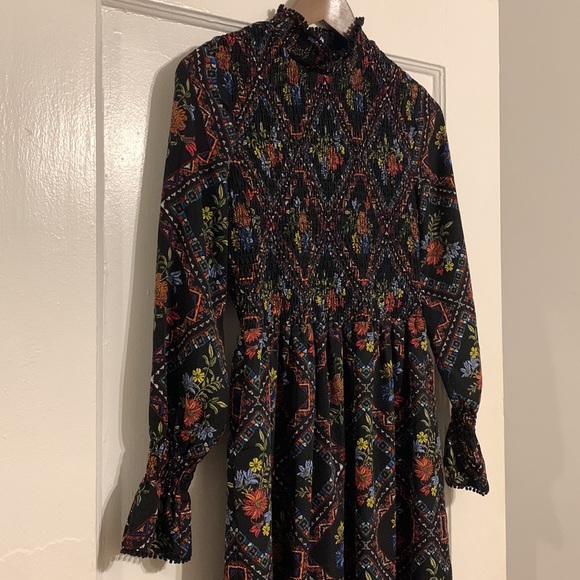 ✨ Laundry by Shelli Segal Dress Sz 4 - Picture 2 of 8